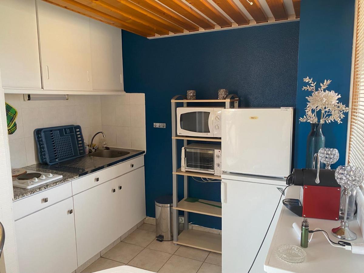 Joli Appartement Mezzanine Avec Parking La Roquille แอกด์ ภายนอก รูปภาพ